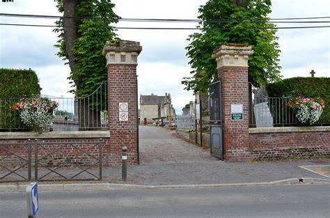 Camon Communal Cemetery à Camon