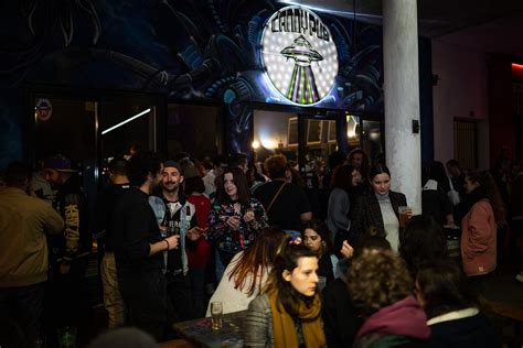 Candy Pub à Lorient