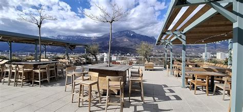 Canopy à Échirolles