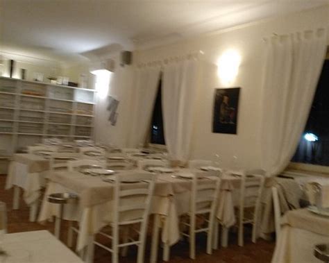 Cantine Marea Rome