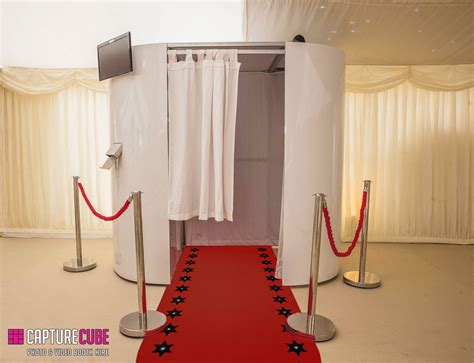 Capture Cube Photo Booth Hire