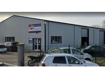 Car Factory Service 33 à Mios