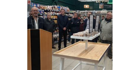 Carrefour Contact à Champlitte