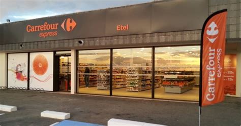 Carrefour Express à Étel