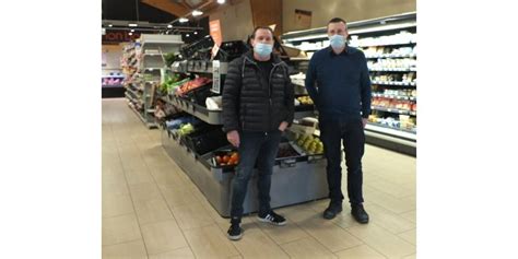 Carrefour Express à Couches