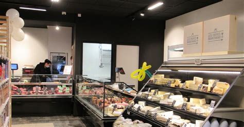 Carrefour Express à Pulligny