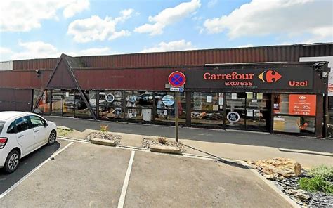 Carrefour Express à Uzel