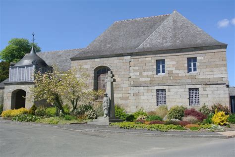 Central Brittany holidays à Plouguernével