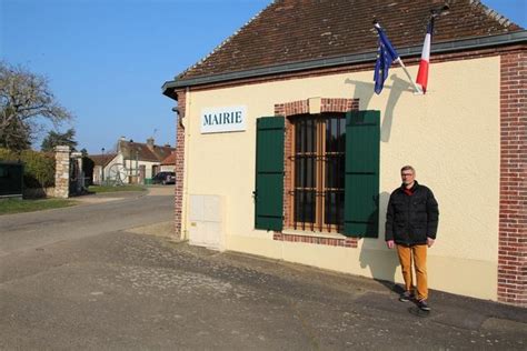 Centre - Louvilliers-en-Drouais à Louvilliers-en-Drouais