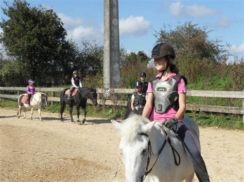Centre Equestre M.D.V à Humbligny