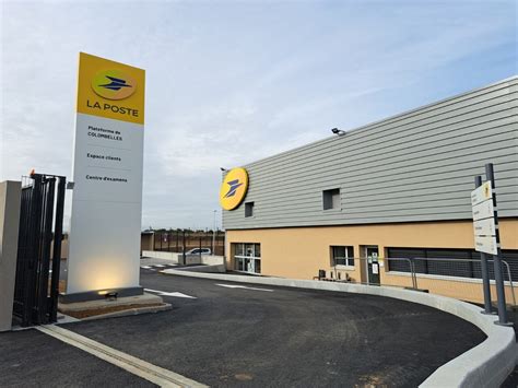 Centre courrier La Poste à Lessay