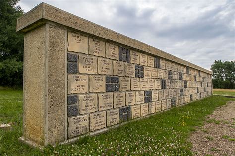 Centre militaire d'entraînement et de tir à Charleville-Mézières