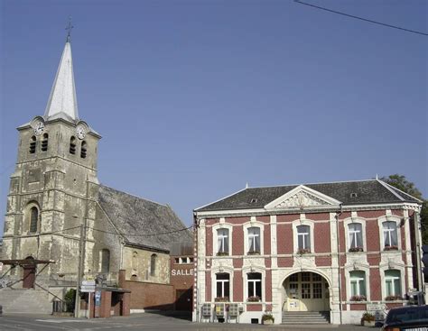 Chapelle calvaire rue de Vertain Saint-Python à Saint-Python