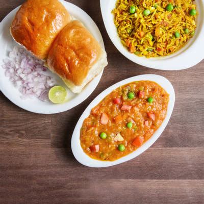 Charmi Fast Food And Parlour