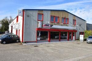 Chars Automobiles à Chars