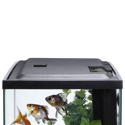 Choosing a fish tank lid