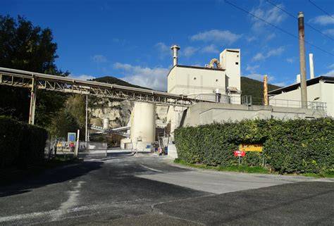 Ciments Calcia à Cruas