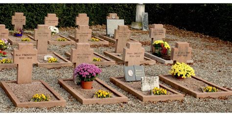 Cimetière à Grussenheim