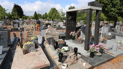 Cimetière des Rouges Barres à Marcq-en-Baroeul