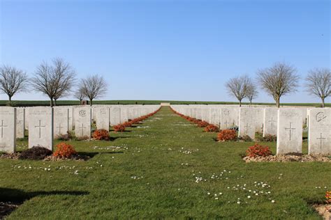 Cimetière militaire britannique d'Ovillers à Ovillers-la-Boisselle