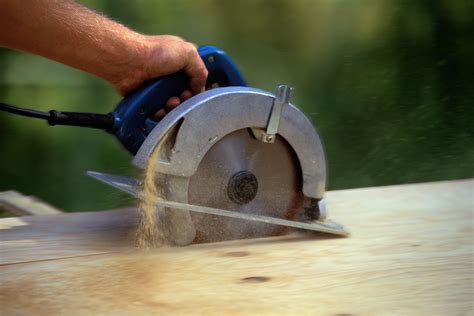 Cutting Wood