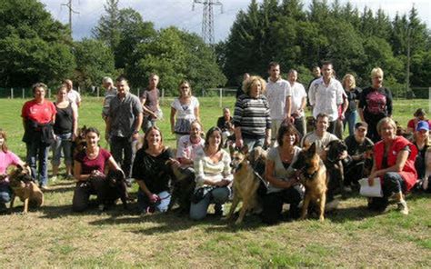 Club Canin à Hellimer
