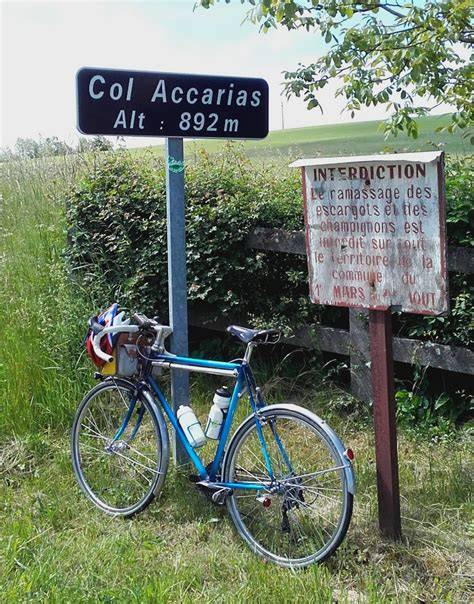 Col Accarias à Mens