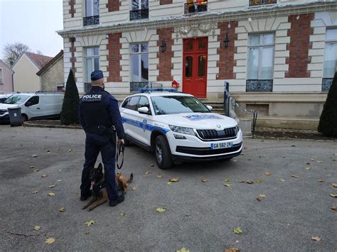 Commissariat de police de Dammarie-les-Lys à Dammarie-les-Lys