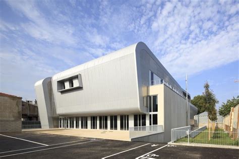 Complexe sportif Colette Besson à Romainville