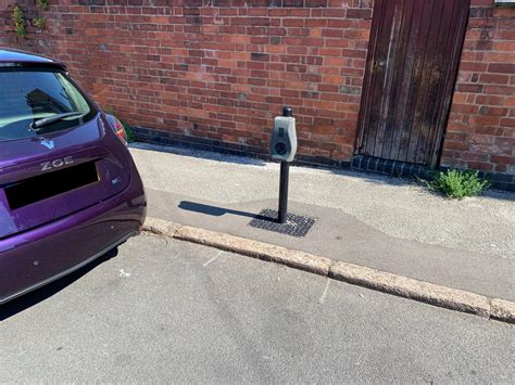 Connected Kerb Charging Station