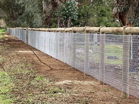 Contract Fencing Services