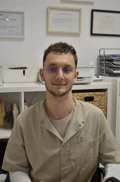 Corentin Santucci à Frontignan