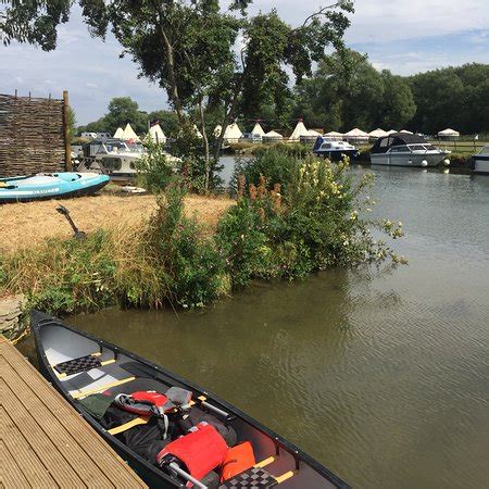 Cotswold Canoe Hire