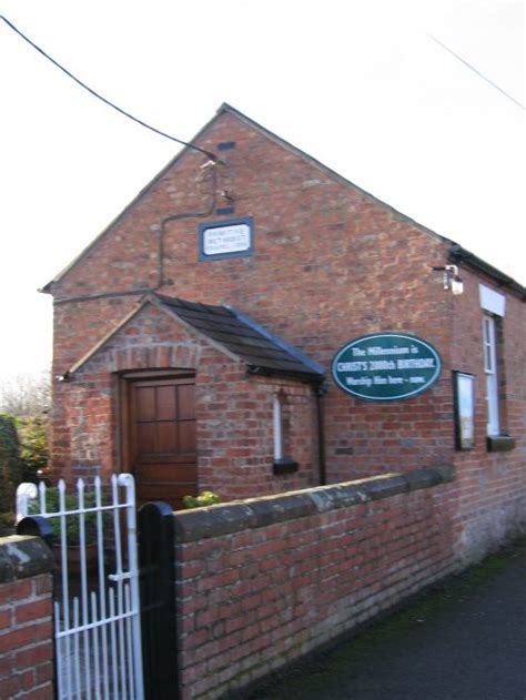 Crewe by Farndon Methodist Chapel
