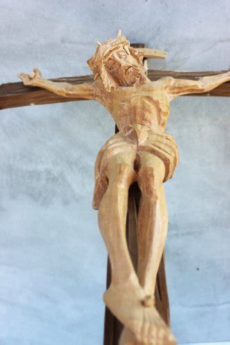 Crucifix à Dallon