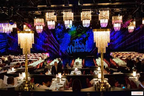 DINER SPECTACLE PARIS à Paris