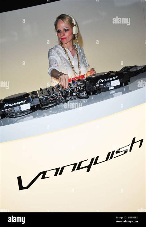 DJ Pippa