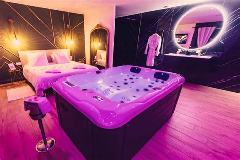 DOMAINE DE LOUVERVAL à Doignies