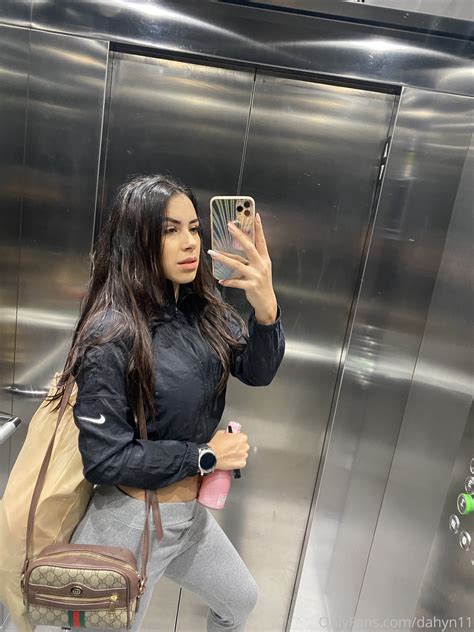 Dahyn11 Onlyfans Leak 10 Porn