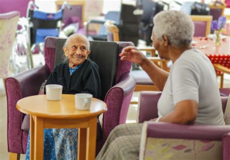 Day Care in Woking, Surrey - Friends of the Elderly