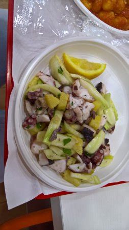 Decibi tu Naples