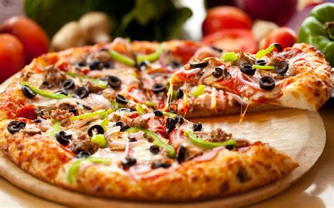 Delicious pizzas & burger