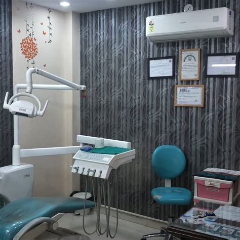 Dewas Dental Clinic & Implant Center