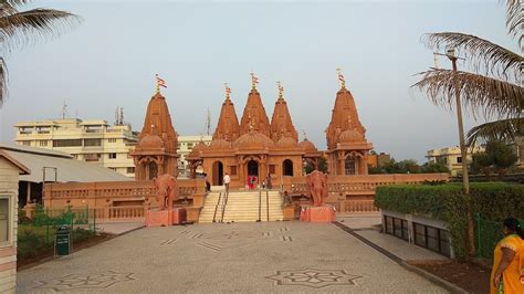 Dheer Sameer / Radhawallabh Temple