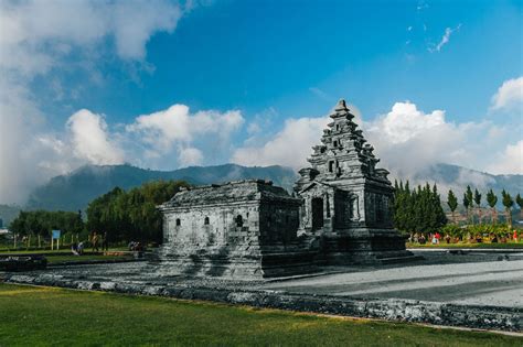 Discovering the Hidden Gems of Sketsa Candi Dieng in Indonesia