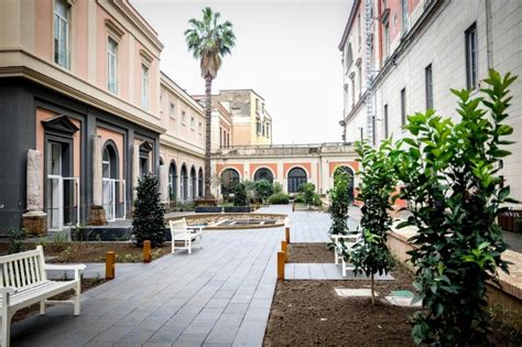 Domus 2 Naples