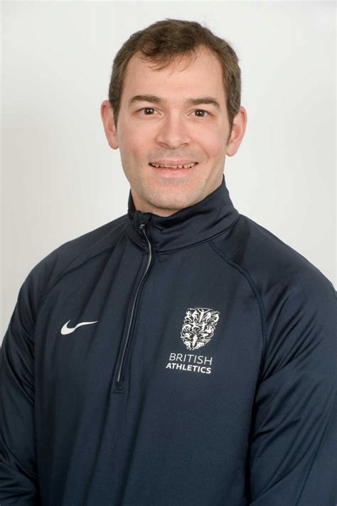 Dr Leon Creaney - Sports Medicine, Musculoskeletal, Physiotherapy, Orthopaedics