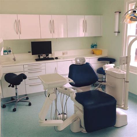 Dr P Howlett - Queensway Dental Practice