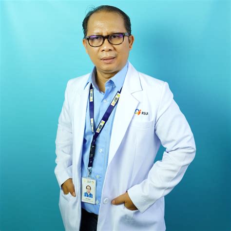 Dr. Ali Wijaya, Sp.M
