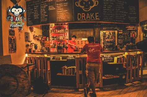 Drake Pub Rome